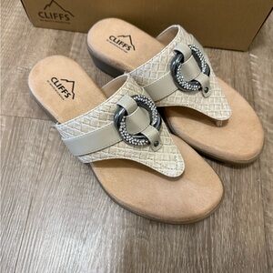 Cliffs by WHITE MOUNTAIN Beige Rhinestone Buckle Thong Sandals